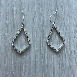 Kendra Scott Sophia Drop Earrings Silver